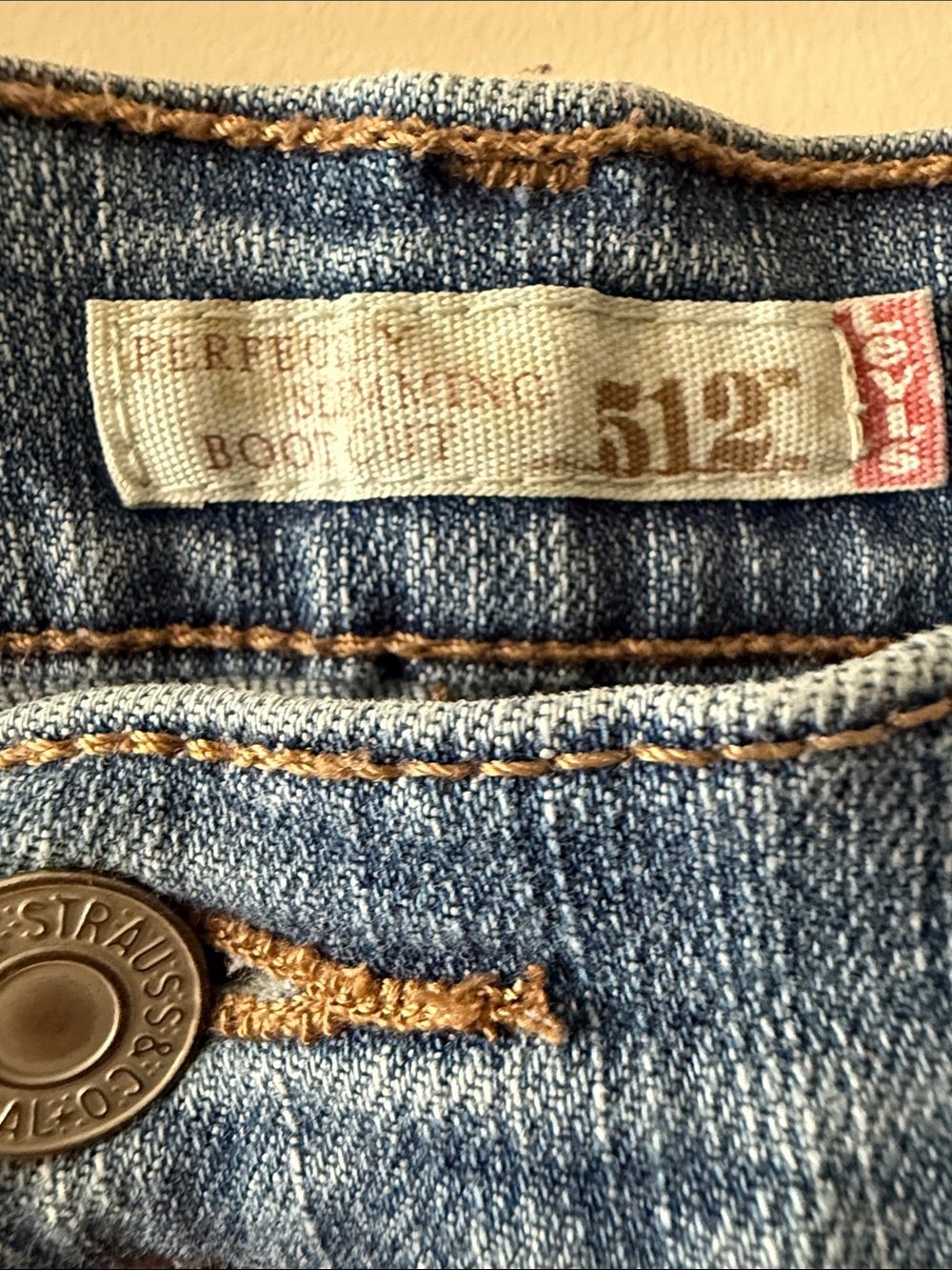 Levi's 512 Perfectly Slimming Boot Cut Jeans - Picture 3 of 6